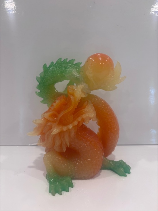 None Other - Vintage green and orange Lucite Foo Dog / Dragon Figurine – 6 Inches